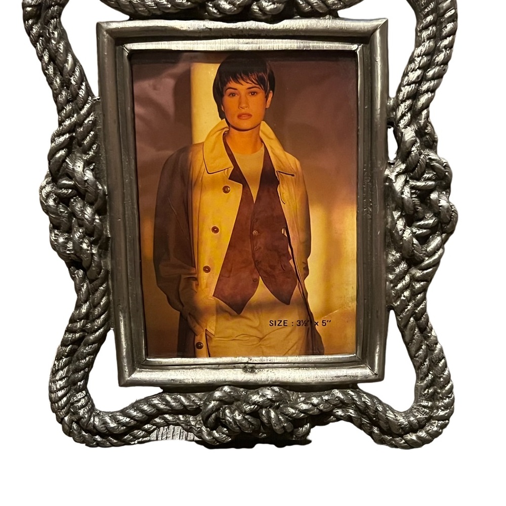 Silver Rope Picture Frame Home Decor - Picture 2 of 2